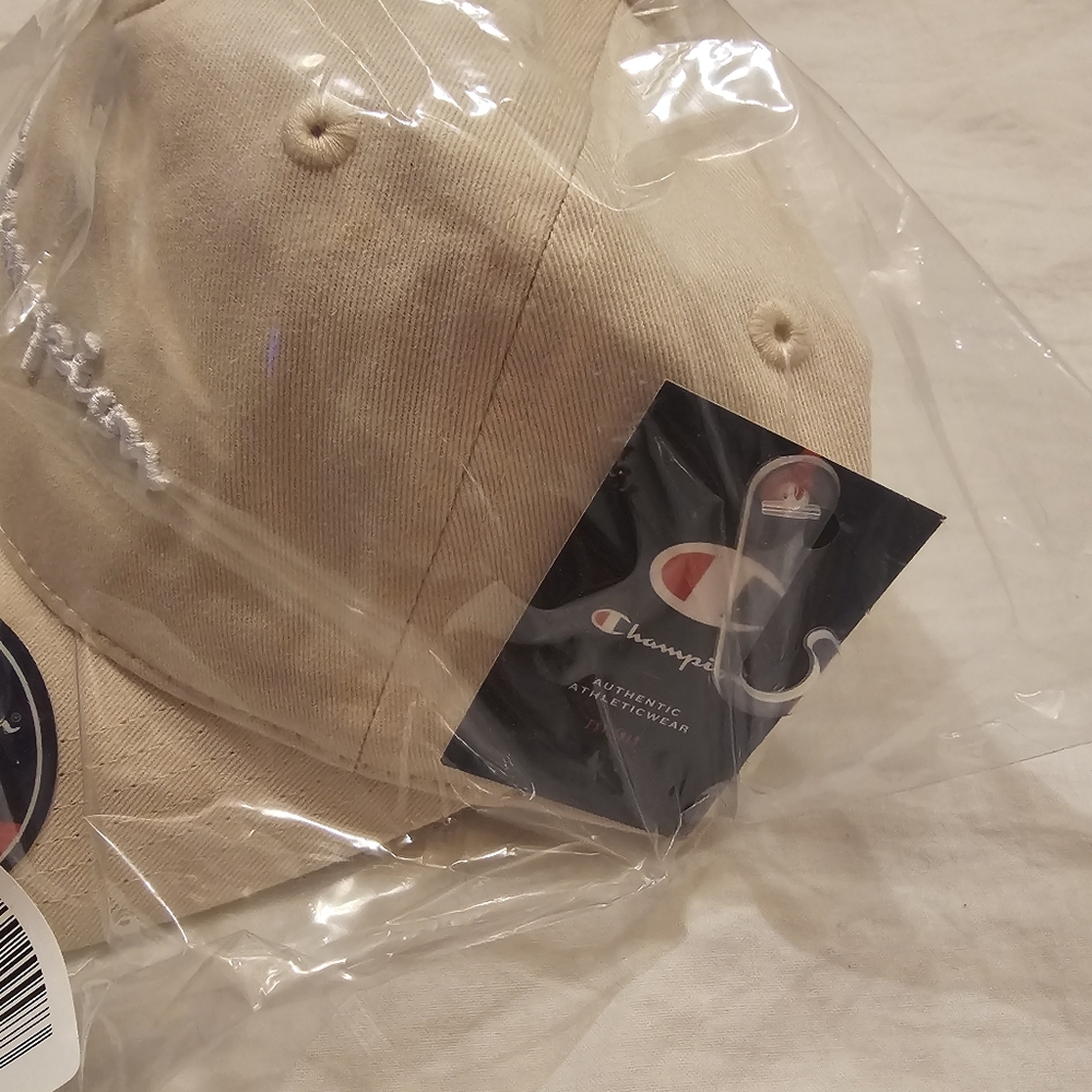 Champion Cream Unisex Cap NWT - Picture 4 of 5